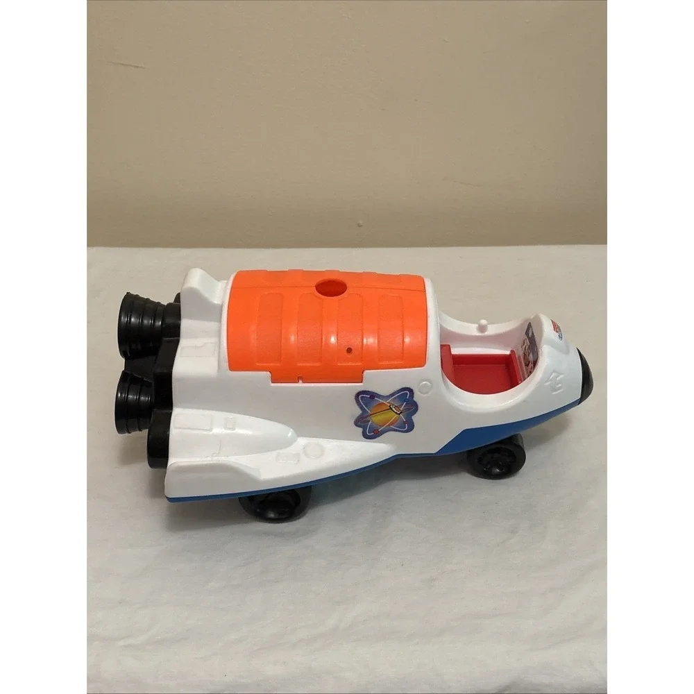 2010 Fisher Price Little People Rumble n Blast Space Ship 2 Figures T7171